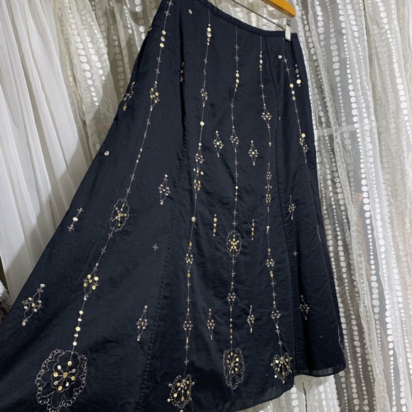 Woman's Boho Style Black w/Gold Embroidered Sequence Skirt by Ann Taylor - Picture 8 of 8